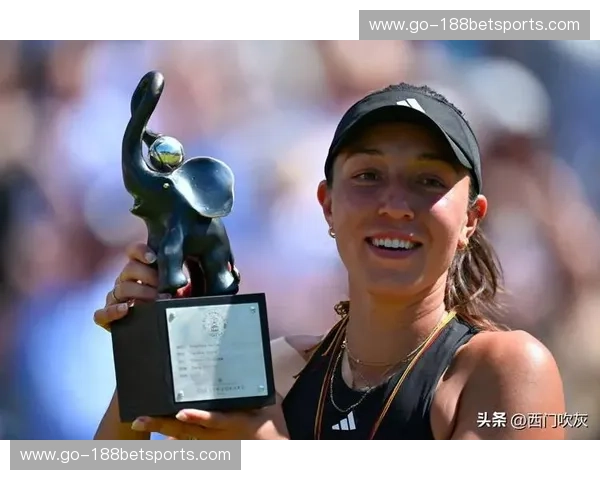 温网直播：在屏幕上跃动的草地冠军梦